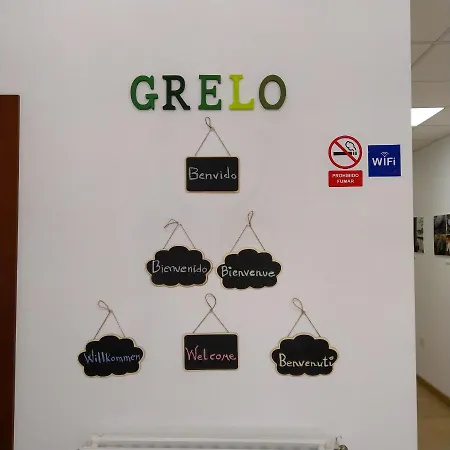 Hostel Grelo *